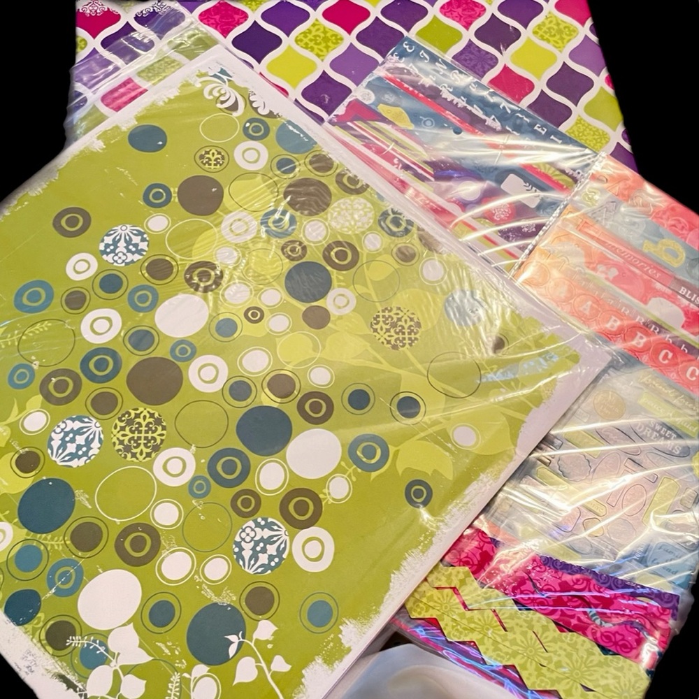 XL SCRAPBOOK+ complete scrap set vintage style appearance w/hundreds of pieces! - Picture 11 of 16